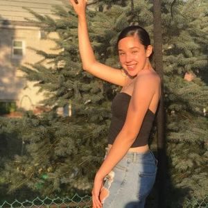 Meet your Posher, Serena marie